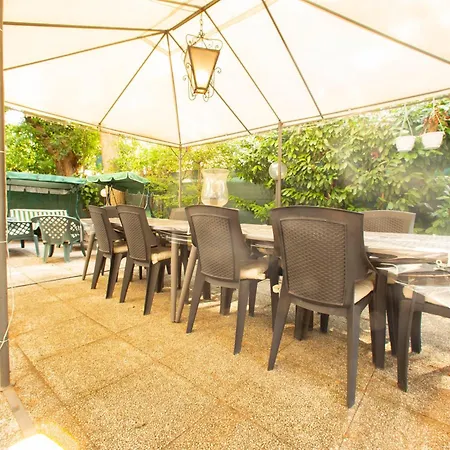 Апартаменты Getthekey Alberti Болонья